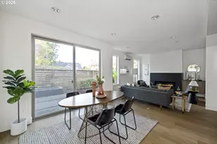 4317 N Borthwick Ave, Portland, OR 97217 - Photo 12