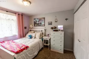 740 65th St, Springfield, OR 97478 - Photo 24