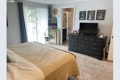 740 65th St, Springfield, OR 97478 - Photo 18