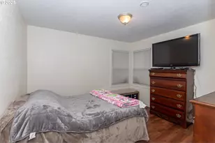 166 Iowa St, Eugene, OR 97402 - Photo 14