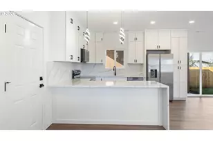 141 NE D St, Willamina, OR 97396 - Photo 8