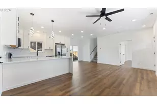 141 NE D St, Willamina, OR 97396 - Photo 10