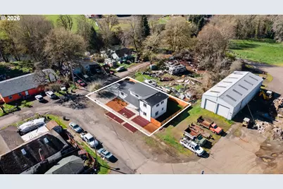 141 NE D St, Willamina, OR 97396 - Photo 40