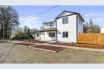 141 NE D St, Willamina, OR 97396 - Photo 2