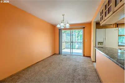 18130 Trevor Ct, Gladstone, OR 97027 - Photo 8
