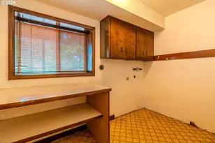 18130 Trevor Ct, Gladstone, OR 97027 - Photo 32