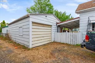 2125 8th St, Baker City, OR 97814 - Photo 36
