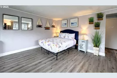 1022 N Prom Tradewinds #208, Seaside, OR 97138 - Photo 10