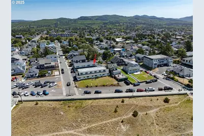 1022 N Prom Tradewinds #208, Seaside, OR 97138 - Photo 32