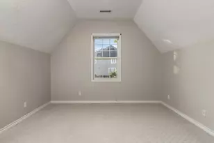 12862 NW Creekview Dr, Portland, OR 97229 - Photo 22