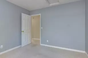 12862 NW Creekview Dr, Portland, OR 97229 - Photo 28