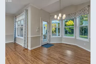 12862 NW Creekview Dr, Portland, OR 97229 - Photo 14