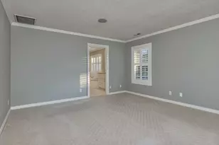 12862 NW Creekview Dr, Portland, OR 97229 - Photo 32
