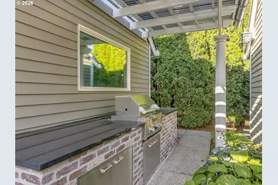 12862 NW Creekview Dr, Portland, OR 97229 - Photo 36