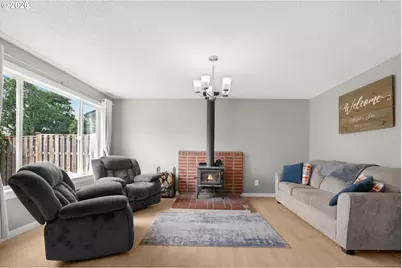 1038 NE Fogarty St, Newport, OR 97365 - Photo 10