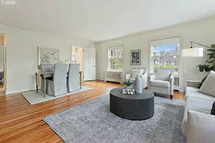 3707 SW 52nd Pl, Portland, OR 97221 - Photo 10