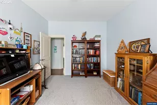 1265 SW Oakdale Ave, Dallas, OR 97338 - Photo 12