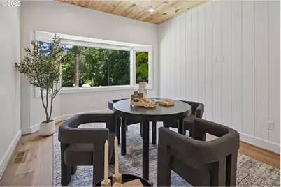 12643 S Iron Mountain Blvd, Portland, OR 97219 - Photo 18