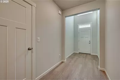 2718 S 9th Way, Ridgefield, WA 98642 - Photo 4