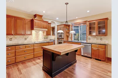 11048 SW Madrone Ct, Tualatin, OR 97062 - Photo 14