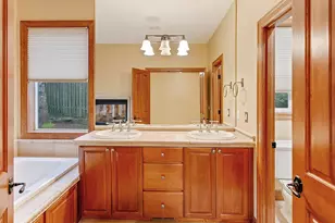 11048 SW Madrone Ct, Tualatin, OR 97062 - Photo 24