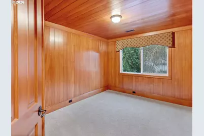 11048 SW Madrone Ct, Tualatin, OR 97062 - Photo 32