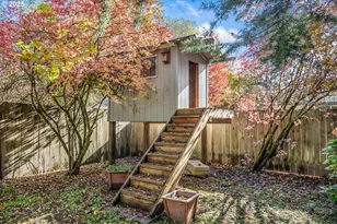 818 E Sierra Vista Dr, Newberg, OR 97132 - Photo 44