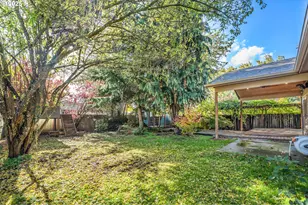 818 E Sierra Vista Dr, Newberg, OR 97132 - Photo 46