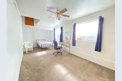 715 Jackson Ave, Coos Bay, OR 97420 - Photo 40