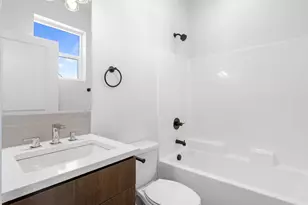 3274 SE 115th Ave, Portland, OR 97266 - Photo 10