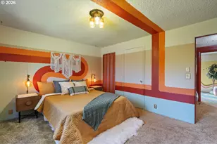 7070 NE 7th Pl, Portland, OR 97211 - Photo 16