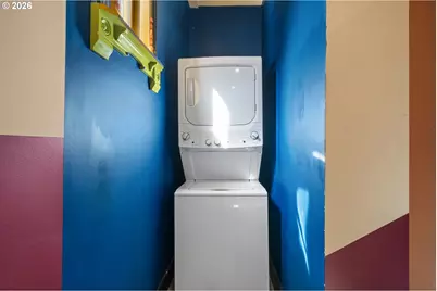 7070 NE 7th Pl, Portland, OR 97211 - Photo 34