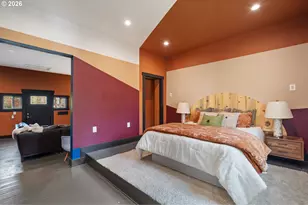 7070 NE 7th Pl, Portland, OR 97211 - Photo 32