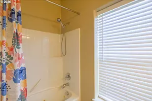 1070 SW 170th Ave, Beaverton, OR 97003 - Photo 26
