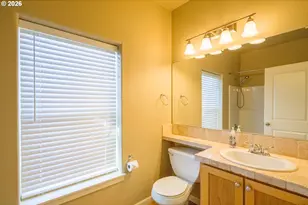 1070 SW 170th Ave, Beaverton, OR 97003 - Photo 24