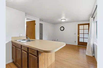 1611 Ocean Beach Blvd S #8, Long Beach, WA 98631 - Photo 8