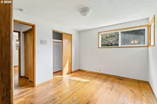 9370 SW Killarney Ln, Tualatin, OR 97062 - Photo 10