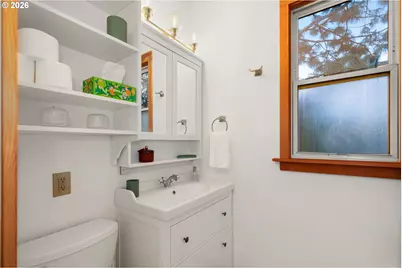1802 SE Morrison St, Portland, OR 97214 - Photo 10