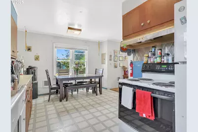 43018 Hillcrest Loop, Astoria, OR 97103 - Photo 12