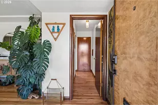 9505 NE Thompson St, Portland, OR 97220 - Photo 8