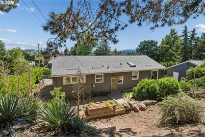 9505 NE Thompson St, Portland, OR 97220 - Photo 44
