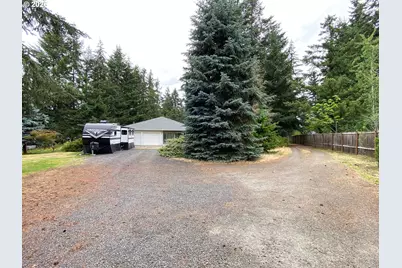 15925 Oakridge Ln, Silverton, OR 97381 - Photo 10