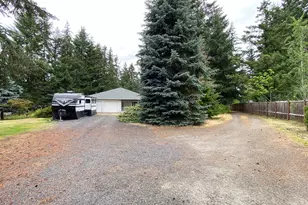 15925 Oakridge Ln, Silverton, OR 97381 - Photo 10
