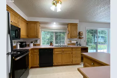 15925 Oakridge Ln, Silverton, OR 97381 - Photo 24