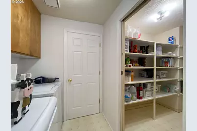 15925 Oakridge Ln, Silverton, OR 97381 - Photo 20