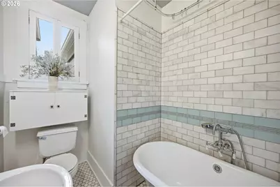 6103 NE Davis St, Portland, OR 97213 - Photo 14