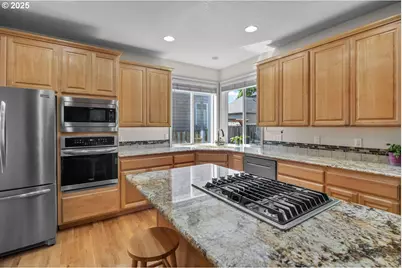 14941 NW Wendy Ln, Portland, OR 97229 - Photo 4