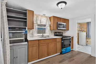 11126 SE Boise St, Portland, OR 97266 - Photo 4