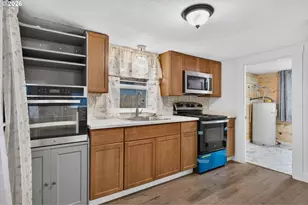 11126 SE Boise St, Portland, OR 97266 - Photo 4