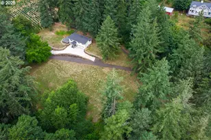 11639 SW Champlin Ln, Beaverton, OR 97007 - Photo 8